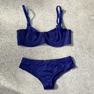 Clo Intimo Evening Blue Piel Underwire Bra Size S Cheeky Bottoms Size S NWOT